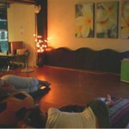 Patong Backpacker Hostel Ngoại thất bức ảnh