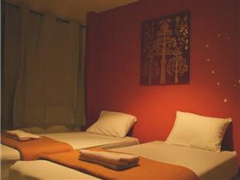 Patong Backpacker Hostel Ngoại thất bức ảnh