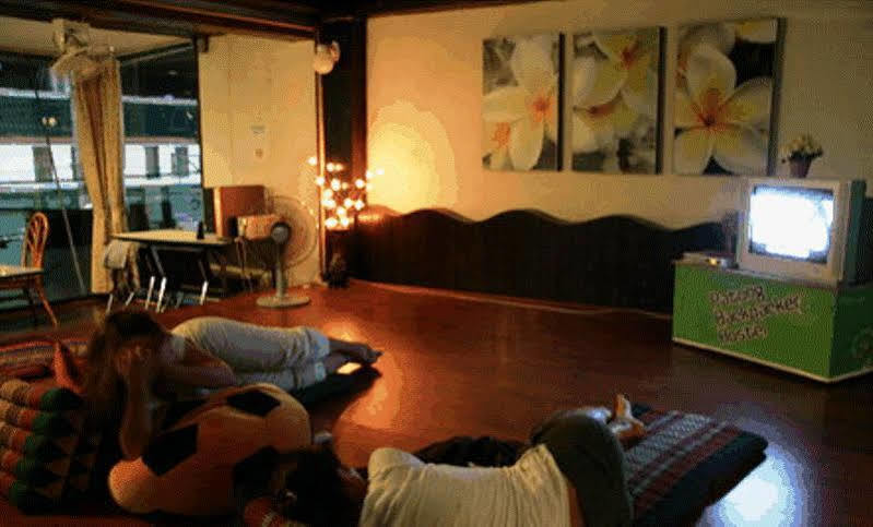Patong Backpacker Hostel Ngoại thất bức ảnh